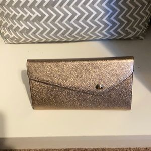 Henri Bendel sun glass Case